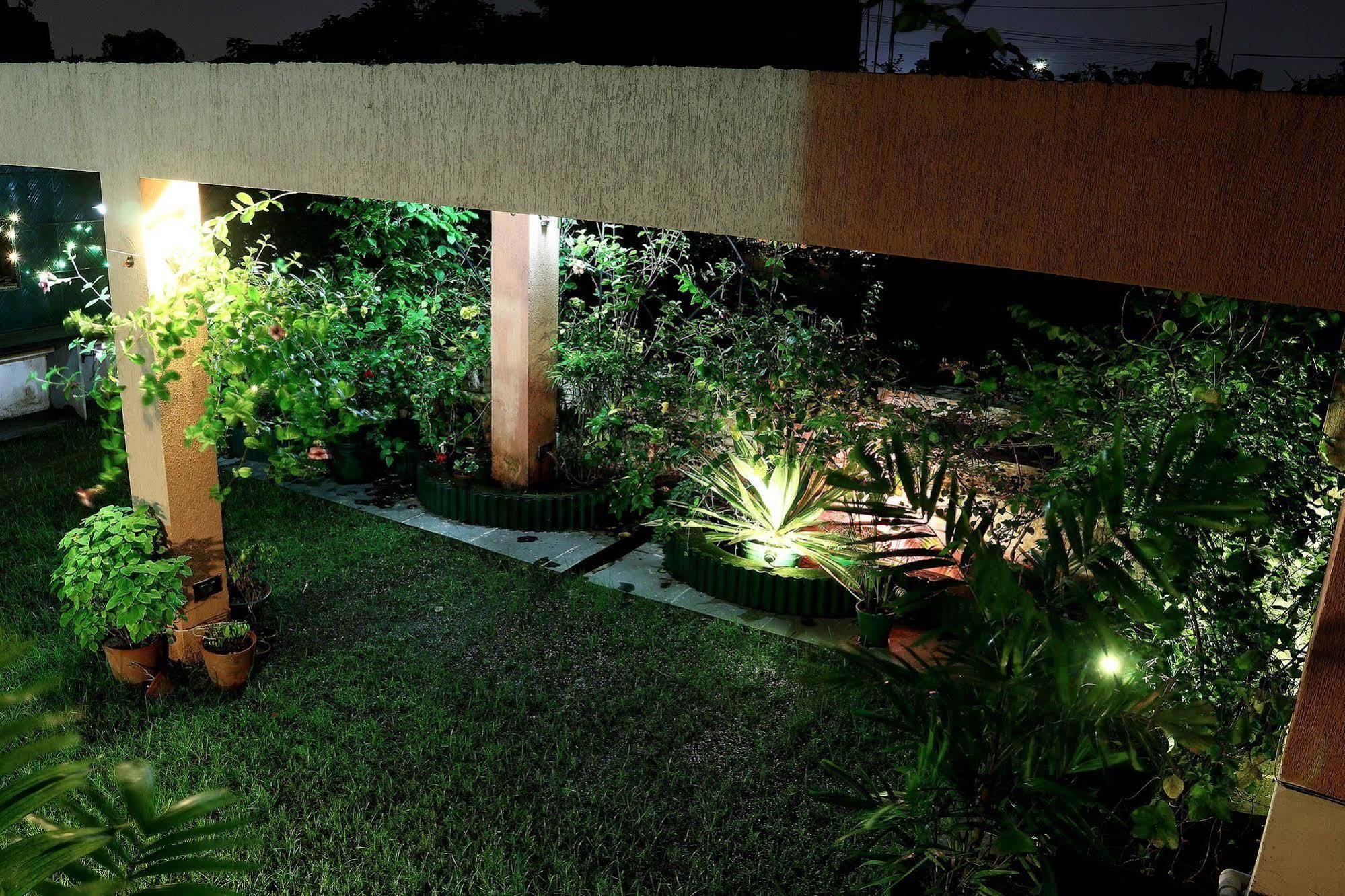 Tangerine Guest House Calcuta Exterior foto